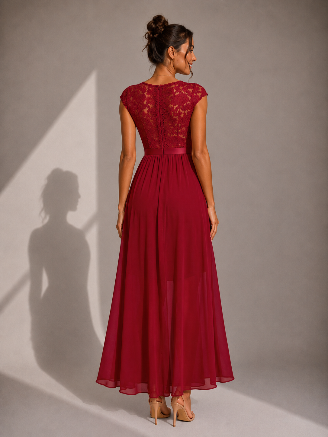 Vestido largo ROSA en rojo - detalle